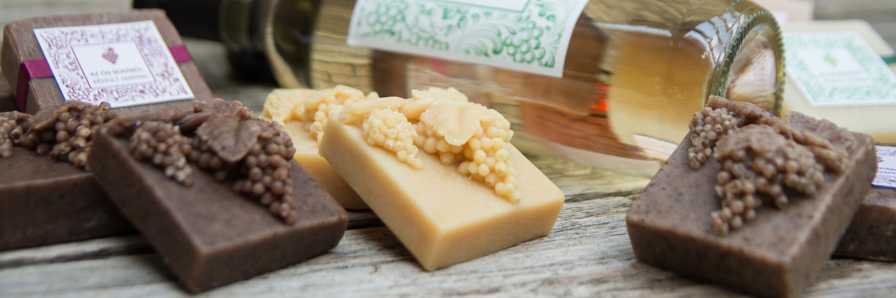 Kecsketejes szappanok