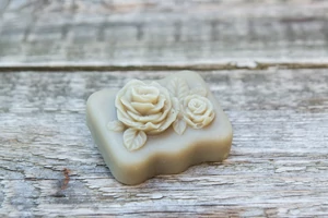 Szt Rókus Diólevélfőzetes szappan kettős rózsa