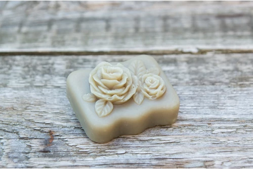 Szt Rókus Diólevélfőzetes szappan kettős rózsa
